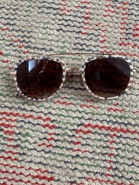 Krewe Breton Aviator Sunglasses in blue and white